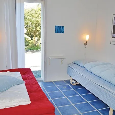 Five-bedroom Holiday In *