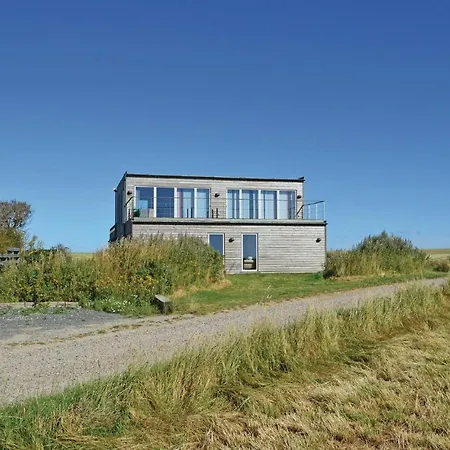 Five-bedroom Holiday In *